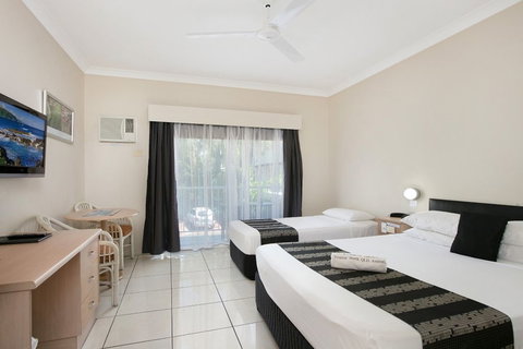 Cairns City Sheridan - Accommodation VIC 4