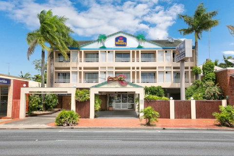 Cairns City Sheridan - Accommodation VIC 11