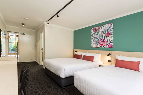 NIghtcap at Balaclava Hotel - Accommodation VIC 2