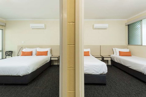 Nightcap at Edge Hill Tavern - Accommodation VIC 11