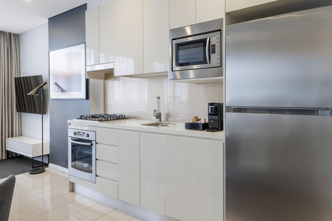 Meriton Suites Zetland - Accommodation VIC 0