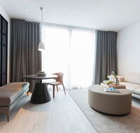 Skye Suites Green Square - Accommodation VIC