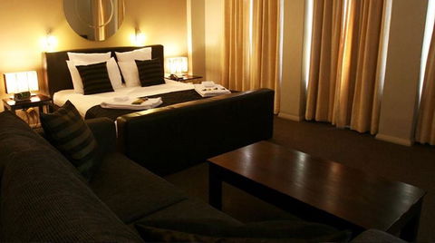 The Clarendon Hotel - Accommodation VIC 1