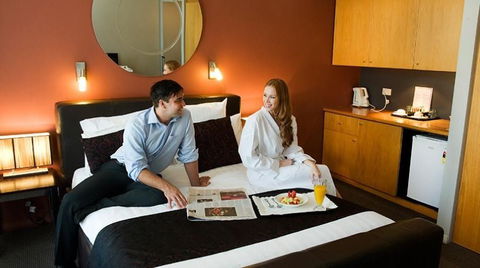 The Clarendon Hotel - Accommodation VIC 2