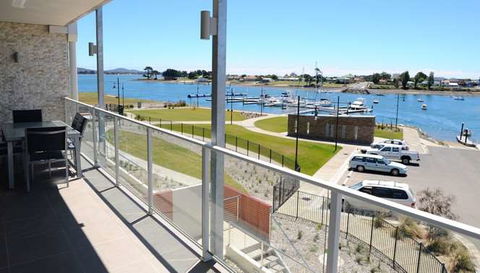 York Cove - Accommodation VIC 4