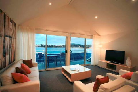 York Cove - Accommodation VIC 8