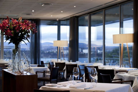 Mona Pavilions - Accommodation VIC 6