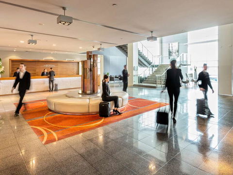 PARKROYAL Melbourne Airport - Accommodation VIC 2