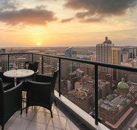 Meriton Suites Pitt Street - Accommodation VIC