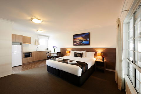 Takalvan Motel - Accommodation VIC 2
