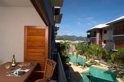 Southern Cross Atrium Apartments - Accommodation VIC 1