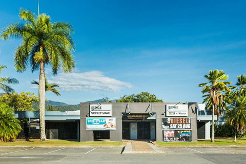 Nightcap at Edge Hill Tavern - Accommodation VIC 0