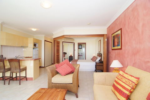 At Waters Edge Resort - Accommodation VIC 2