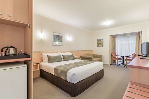 Waverley International Hotel - Accommodation VIC 1