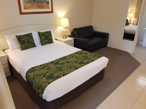 The Palms Motel, Chinchilla - Accommodation VIC 2
