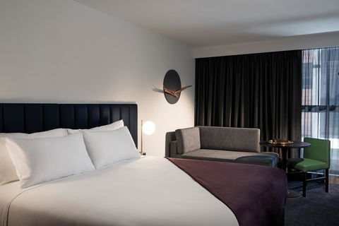 Midnight Hotel, Autograph Collection - Accommodation VIC 12