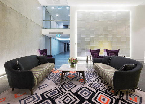 Avenue Hotel Canberra - Accommodation VIC 10