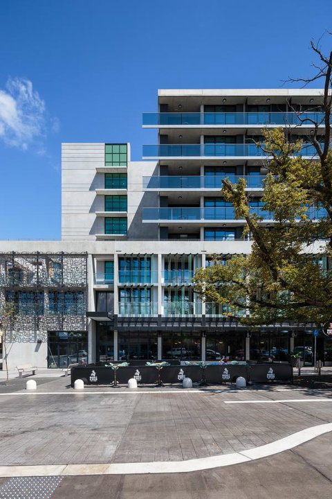 Avenue Hotel Canberra - Accommodation VIC 24