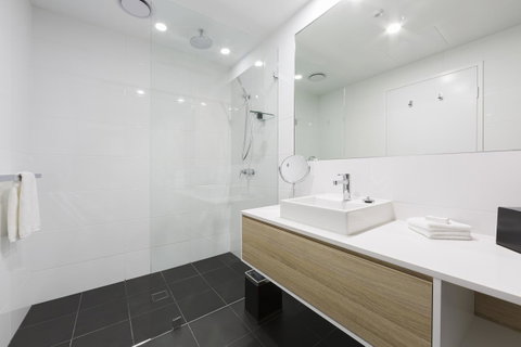 Avenue Hotel Canberra - Accommodation VIC 29