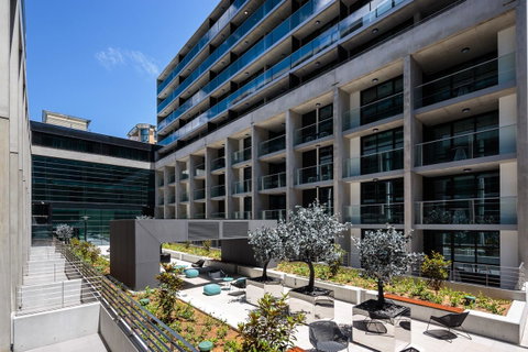 Avenue Hotel Canberra - Accommodation VIC 5