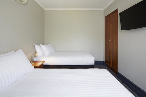 Brassey Hotel - Managed By Doma Hotels - Accommodation VIC 9
