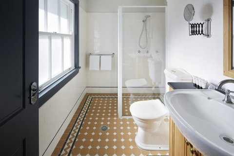 Brassey Hotel - Managed By Doma Hotels - Accommodation VIC 10