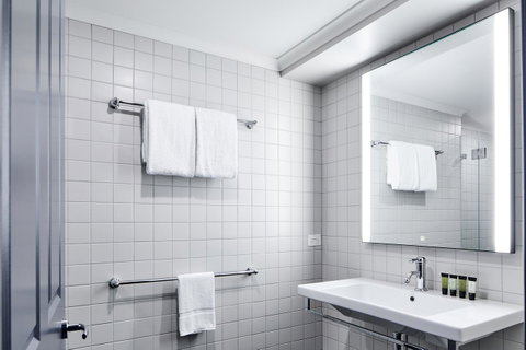 Brassey Hotel - Managed By Doma Hotels - Accommodation VIC 15
