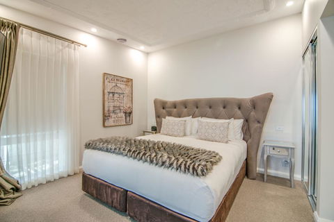 De Russie Boutique Hotel - Accommodation VIC 8