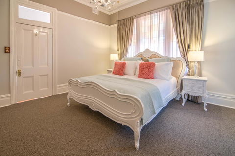 De Russie Boutique Hotel - Accommodation VIC 36