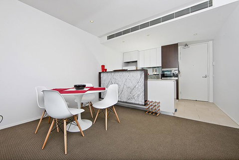 Realm Park 39 Barton ACT - Accommodation VIC 6