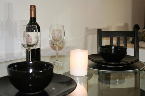 Modern Executive Apt@Barton*1BR*WiFi*Gym*Secure Parking*Canberra - Accommodation VIC 11