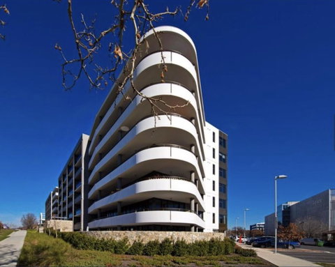 Modern Executive Apt@Barton*1BR*WiFi*Gym*Secure Parking*Canberra - Accommodation VIC 22
