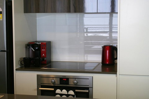 Modern Executive Apt@Barton*1BR*WiFi*Gym*Secure Parking*Canberra - Accommodation VIC 4