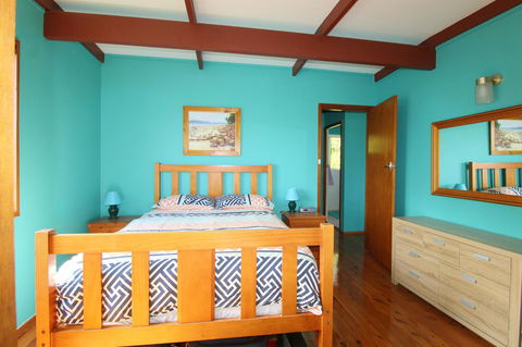 Bally High, 20 Dulconghi Street - Accommodation VIC 6