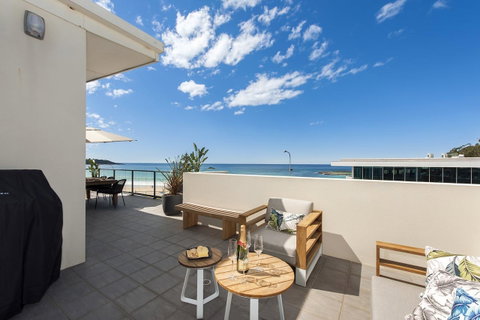 Mollymook Beachfront Penthouse 9 - Accommodation VIC 9
