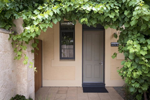 The Louise - Accommodation VIC 34