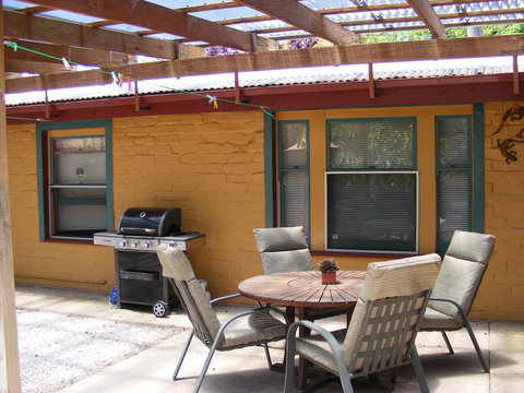 Trevalia Accommodation - Accommodation VIC 10