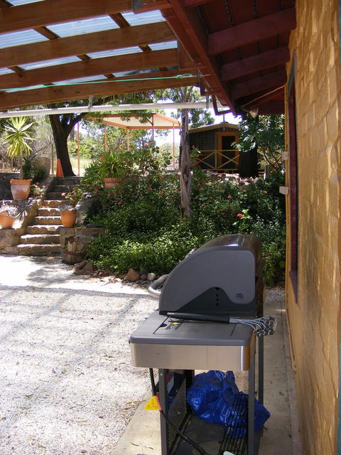 Trevalia Accommodation - Accommodation VIC 3