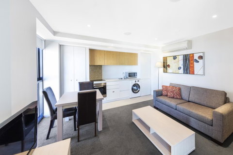 IStay Precinct Adelaide - Accommodation VIC 13
