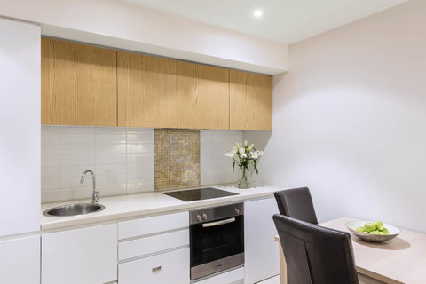 IStay Precinct Adelaide - Accommodation VIC 8