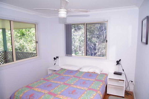 Bellhaven 1, 17 Willow Street - Accommodation VIC 3