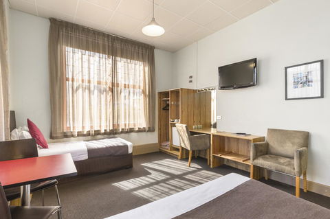 Adelaide Paringa - Accommodation VIC 8