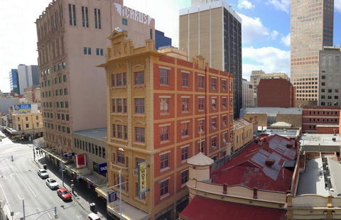 Adelaide Paringa - Accommodation VIC 1