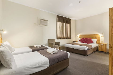 Adelaide Paringa - Accommodation VIC 6