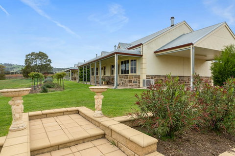Barossa Vineyard Cottages - Accommodation VIC 27