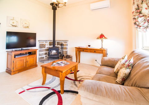 Barossa Vineyard Cottages - Accommodation VIC 34