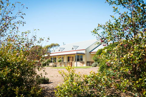 Barossa Vineyard Cottages - Accommodation VIC 2