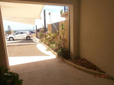 Atlantic West Beach Apartments - Accommodation VIC 4