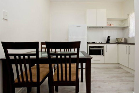 Atlantic West Beach Apartments - Accommodation VIC 14