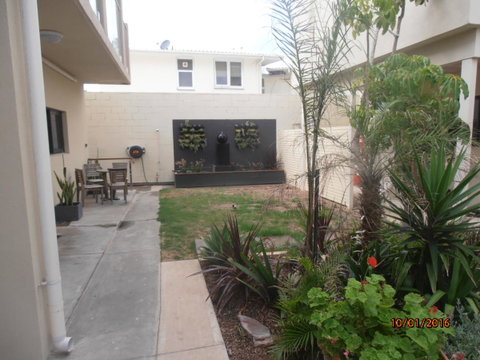Atlantic West Beach Apartments - Accommodation VIC 9